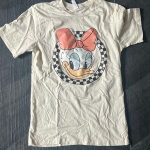 Daisy Duck Disney T-Shirt